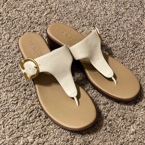 AEROSOLES Women's Cream Izola Wedge Sandals